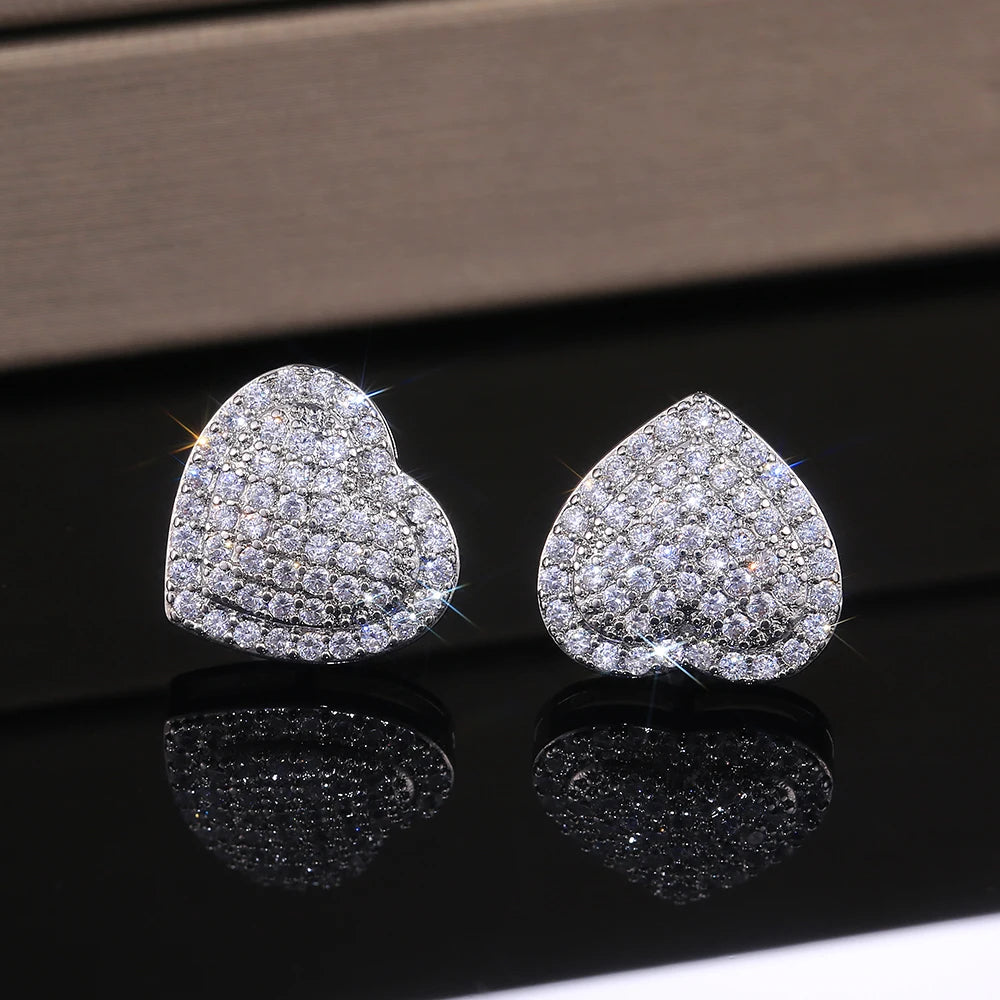 Classic Design Dazzling Heart Stud Earrings for Women High Quality Romantic Female Accessories Timeless Styling Jewelry