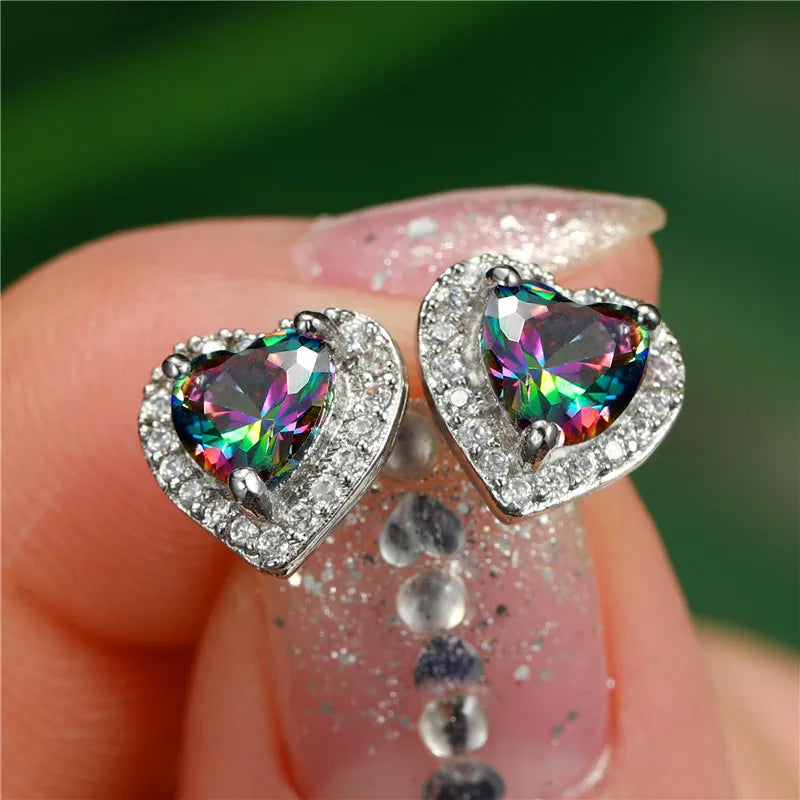 Classic Heart Shape Women Stud Earring Gorgeous Micro Paved CZ Stone Romantic Girl Accessories Classic Earring