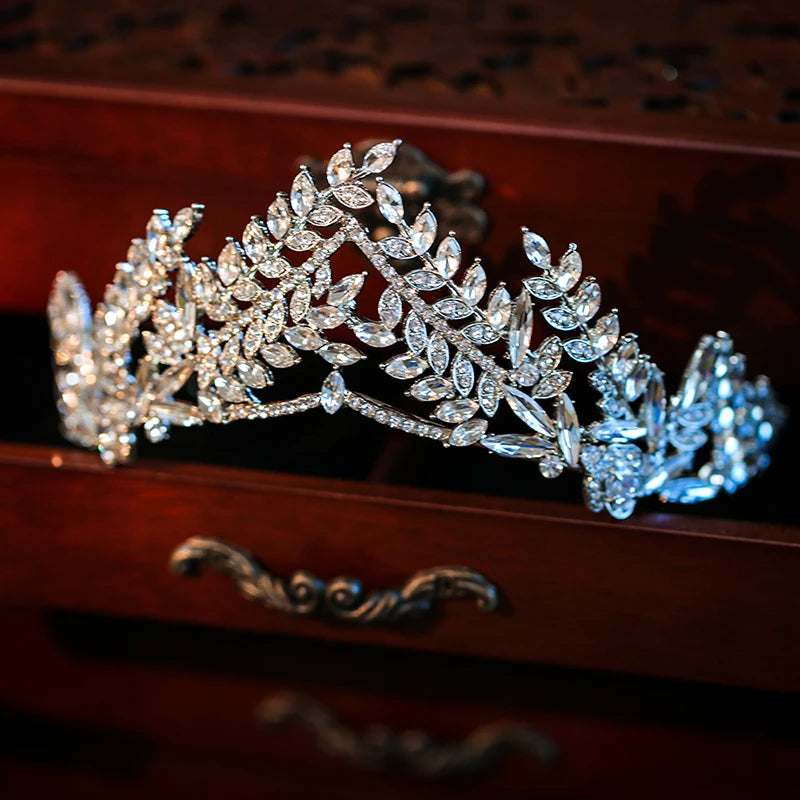 Luxury Crystal Leaf Wedding Crown For Bride Headpiece Baroque Tiara And Crown Fashion Princess Tiara Rhinestone Hair Accessories - EUFASHIONBAGS