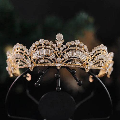 Baroque Retro Gold Color Geometric Crystal Bridal Tiaras Crown Rhinestone Pageant Diadem Bride Headband Wedding Hair Accessories