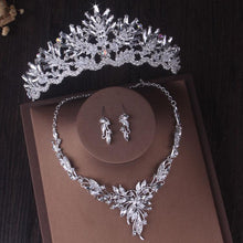 Laden Sie das Bild in den Galerie-Viewer, Silver Color Crystal Bridal Jewelry Sets Tiaras Crown Earrings Choker Necklace Set bj43 - www.eufashionbags.com