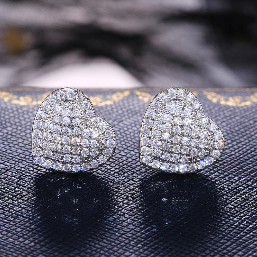 Classic Design Dazzling Heart Stud Earrings for Women High Quality Romantic Female Accessories Timeless Styling Jewelry