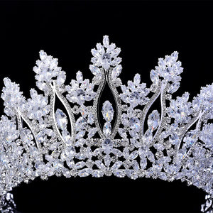 Tiaras And Crowns Classic New Fashion Design Bridal Hair Accessories Anniversary Wedding Women Corona Princesa