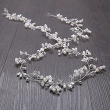 Cargar imagen en el visor de la galería, Handmade Wedding Crown Headdress Floral Hair Accessories bc220