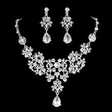 Laden Sie das Bild in den Galerie-Viewer, High Quality Fashion Crystal Wedding Bridal Jewelry Sets Women Bride Tiara Crowns Earring Necklace Wedding Jewelry Accessories