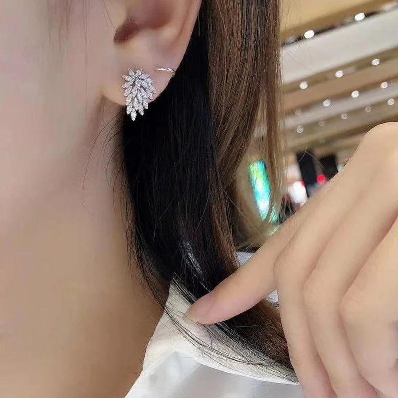 Novel Clear Cubic Zirconia Stud Earrings for Women Fashion Luxury Wedding Accessories Fancy Girls Earrings Party Jewelry