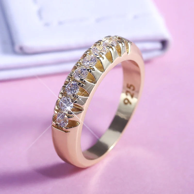 High Quality Office Lady Accessories Rings Golden Color Halo Micro Paved Casual Style Female Jewel With Size 6-10