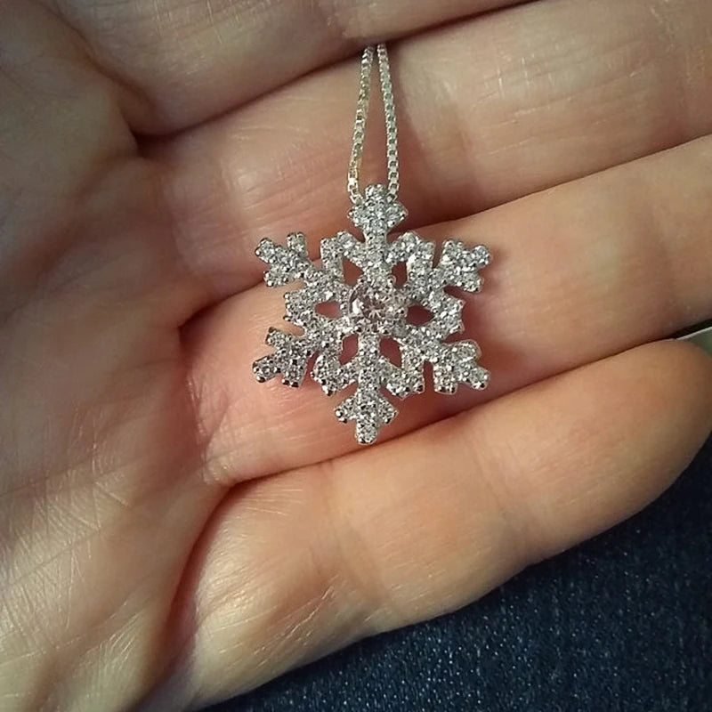 Aesthetic Snowflakes Necklace with Crystal CZ Stone for Women Delicate Winter Accessories Christmas Gifts Fashion Jewelry - EUFASHIONBAGS