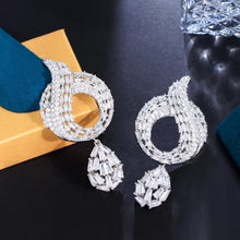 Charger l&#39;image dans la galerie, Luxury Full Cubic Zirconia Pave Earrings Long Drop Dangle Wedding Festive Jewelry b116