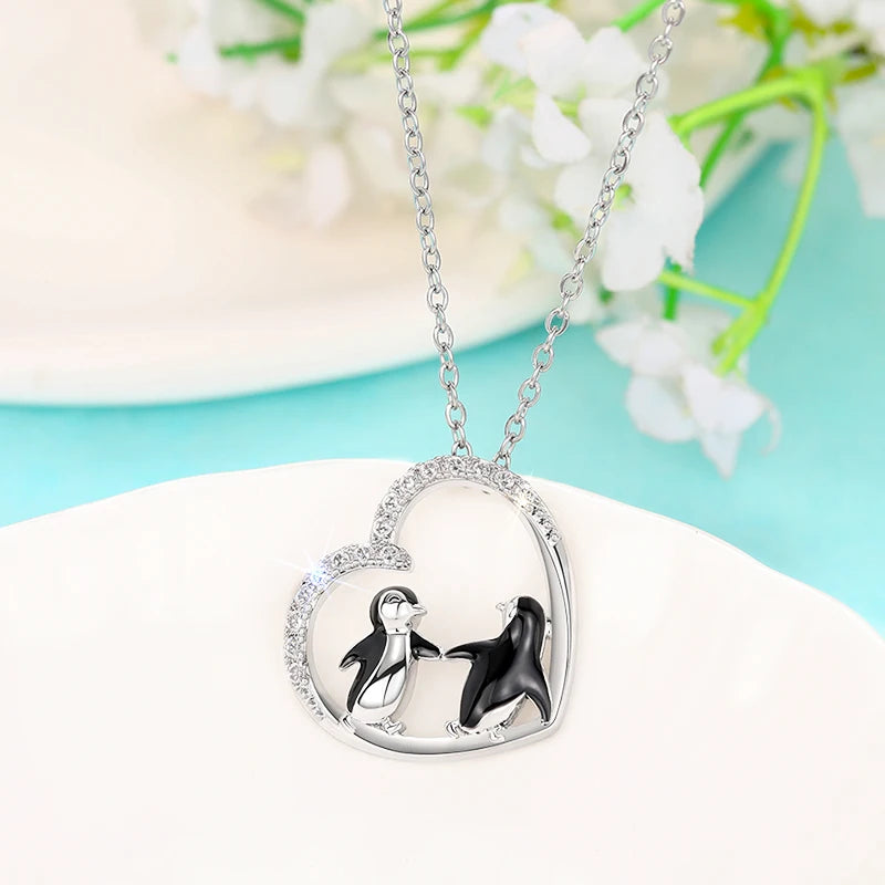 Cute Penguin Pendant Necklace for Women Delicate Birthday Day Gift Love Necklace Wedding Party Statement Jewelry