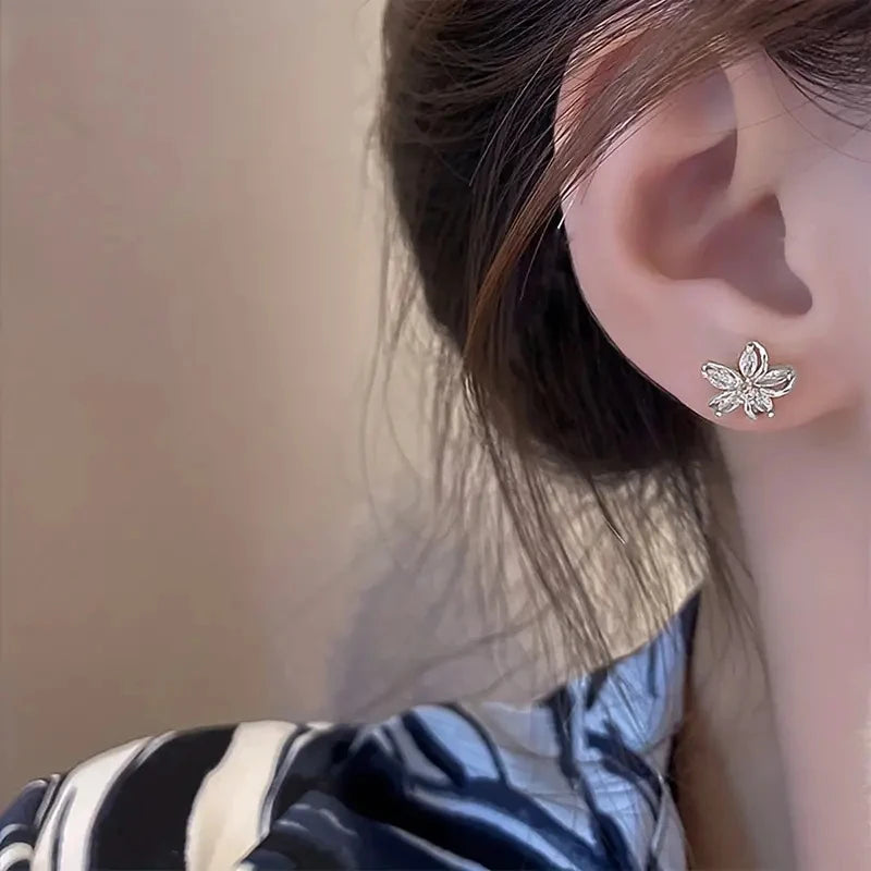 Delicate Flower Stud Earrings Lady Brilliant Zirconia Accessories Dainty Silver Color/Gold Color Jewelry for Engagement - EUFASHIONBAGS