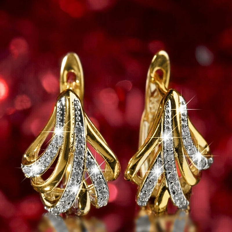 Trendy Lady Two-tone Style Hoop Earrings with Brilliant Zirconia Aesthetic Hollow-out Design Accessories for Daily Party