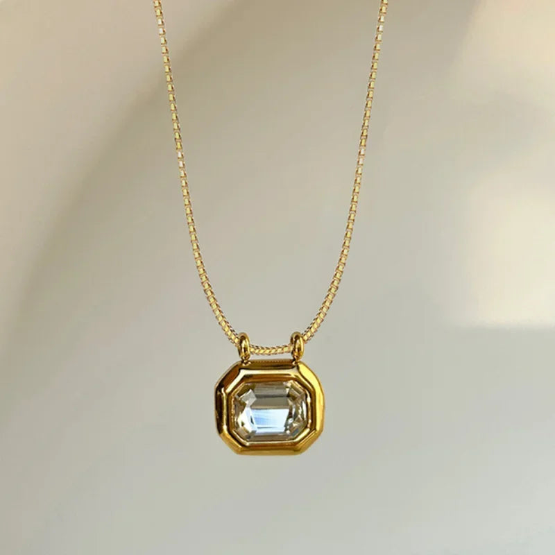 Simple Geometric Crystal CZ Pendant Necklace Women for Wedding Luxury Elegant Neck Accessory Versatile Gold Color Jewelry