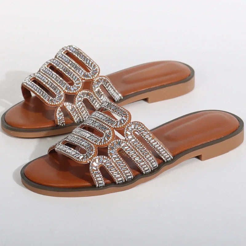 Luxury Rhinestones Flat Slippers Women 2025 Summer New Open Toe Beach Slides Slides Lady Non Slip Leisure Brand Sandals Women