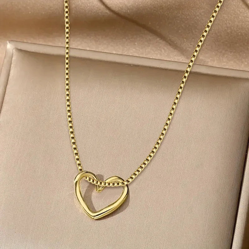 Glossy Hollow Heart Pendant Necklace for Women New Trendy Love Wedding Party Jewelry Exquisite All-matching Accessories - EUFASHIONBAGS