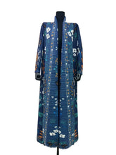 Charger l&#39;image dans la galerie, YUDX Miyake Pleated Vintage Printed Turn-down Collar Long Sleeve Mix Women Coat Woman Winter 2024 New Dubai Style Plus Size Coat