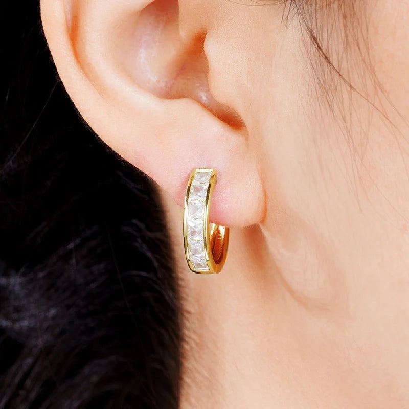 Classic Design Women Hoop Earrings Full with Princess Square CZ Simple and Elegant Female Accessories Versatile Jewelry