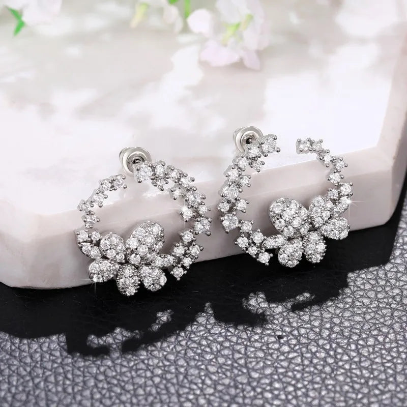 Aesthetic Flower Design Stud Earrings for Women Luxury Paved Cubic Zirconia Crystal Earrings Wedding Party Trendy Jewelry