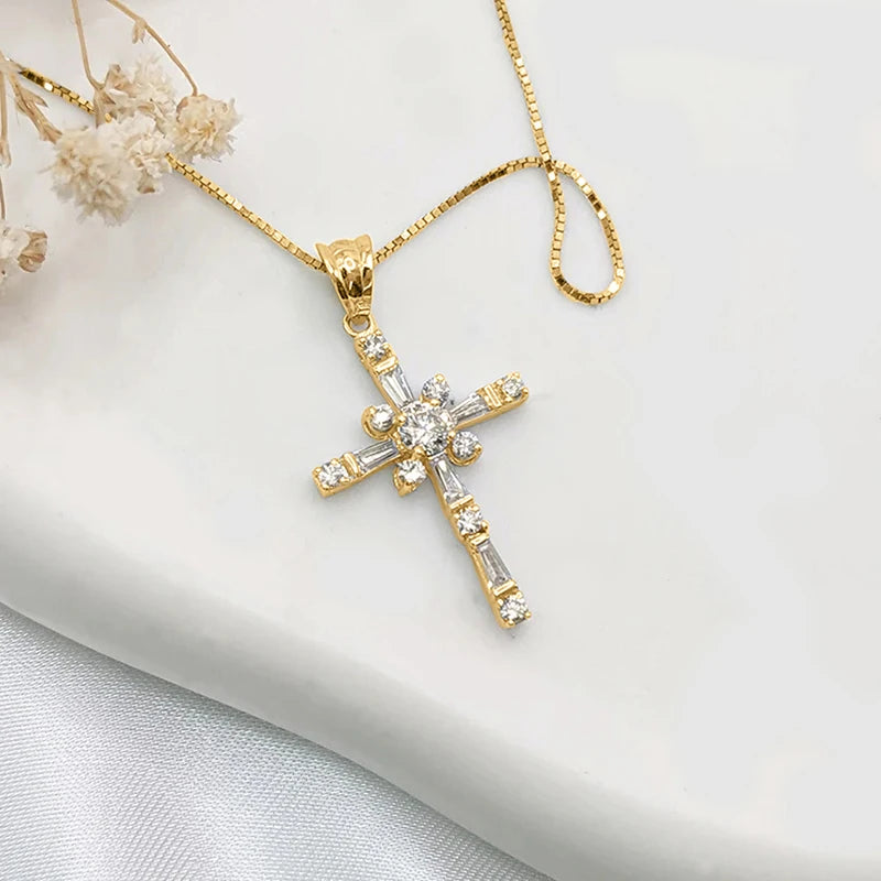 Fashionable Cross Pendant Necklace for Women Brilliant Cubic Zirconia Luxury Wedding Accessories Exquisite Girls Jewelry