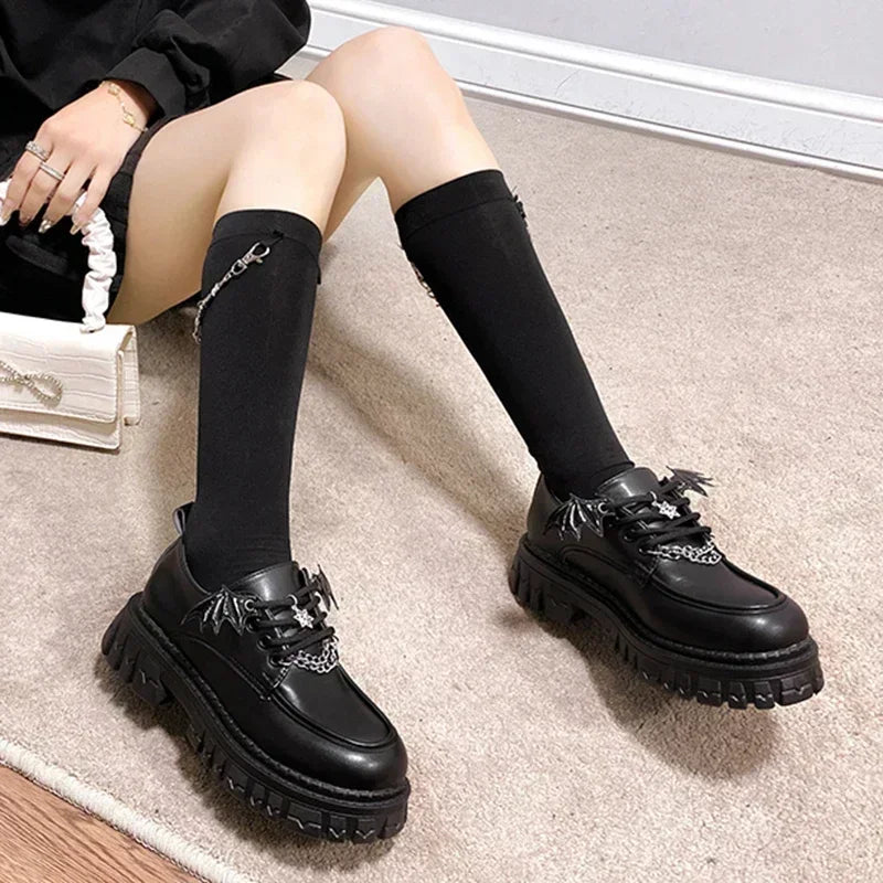 Metal Chain Gothic Platform Shoes Women College Style Wing Footwear Ladies Casual Comfort Mary Jane Fashion Non-slip Loafer Shoe