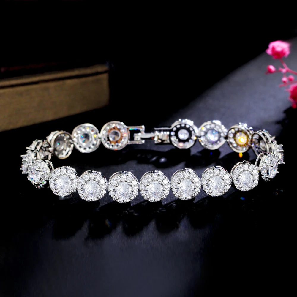 /Glittering Round Cubic Zircon Pave Silver Color Women Wedding Banquet Engagement Bracelets for Brides Jewelry