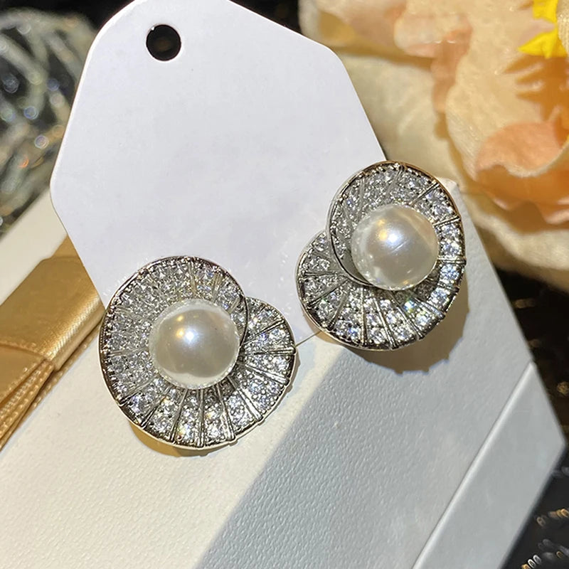 Full Bling Iced Out CZ Imitation Pearl Stud Earrings for Women Modern Fashion Design Aesthetic Bridal Wedding New Jewelry