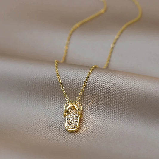 Fancy Slipper Shaped Pendant Necklace Female Cute Girls Gold Color Bright CZ Jewelry for Daily Life Delicate Accessories