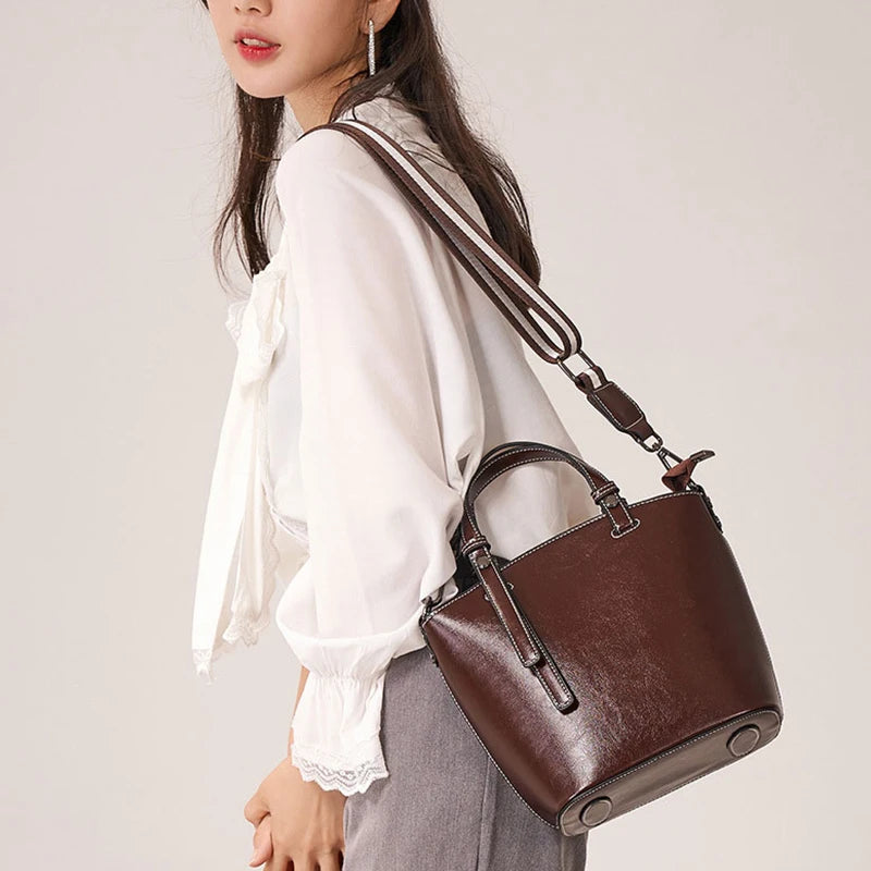 Genuine Leather Women Bag New Cowhide Shoulder Bags Vintage Large Capacity Women's Crossbody Bucket Bags