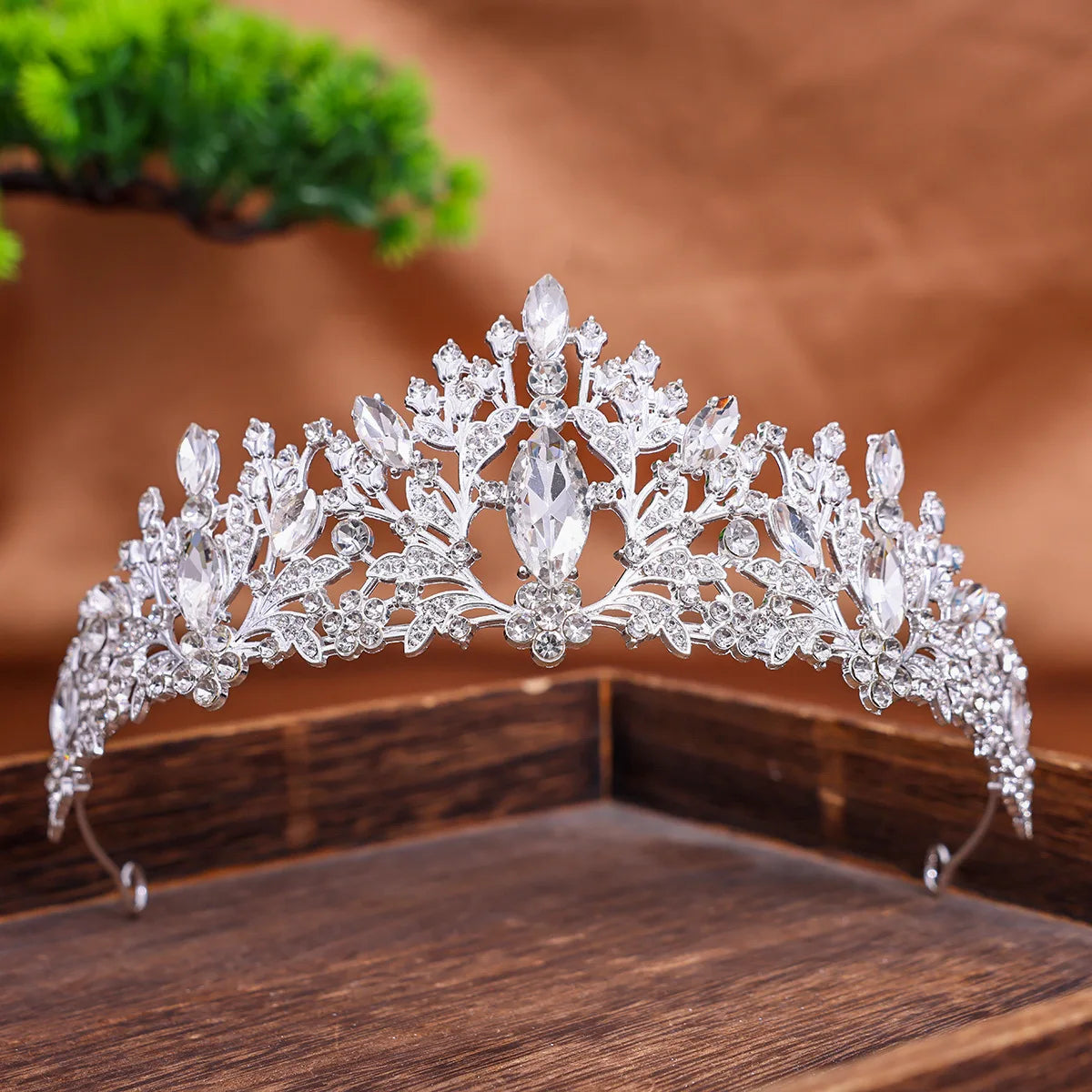 Silver Color Crowns and Tiaras Wedding Hair Accessories For Women Crown For Bridal Crystal Rhinestone Diadema Tiaras Bride Crown