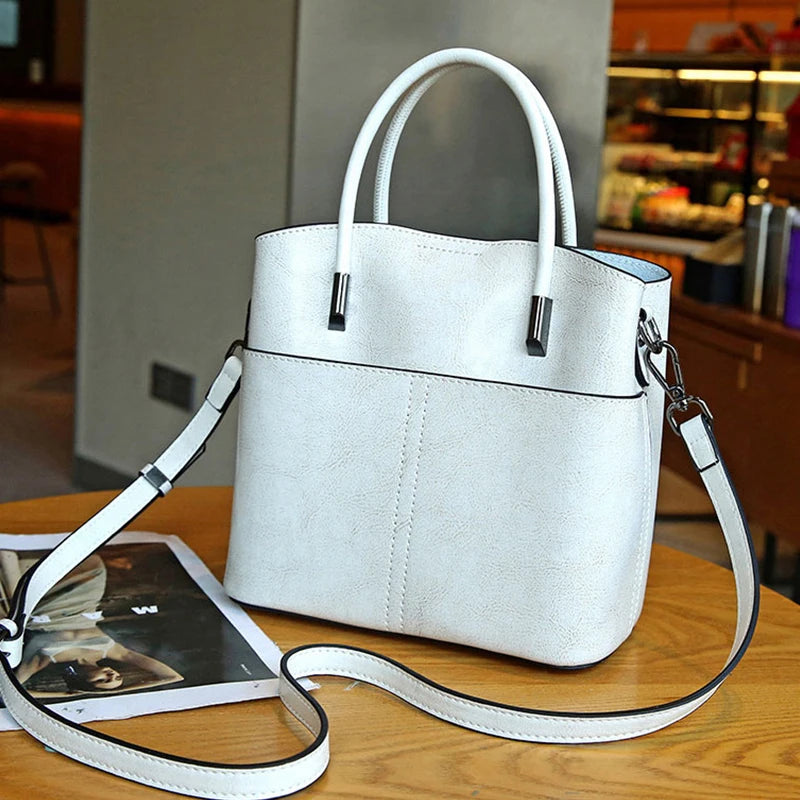 Cowhide Women's Tote Bags Luxury Handbags New Genuine Leather Women Shoulder Crossbody Bag Fashion Female Bucket Bag