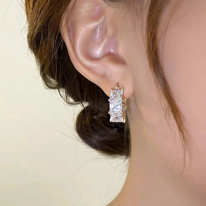 Princess Square White/Black CZ Hoop Earrings for Women Luxury Accessories Wedding Party Temperament Elegant Lady Jewelry