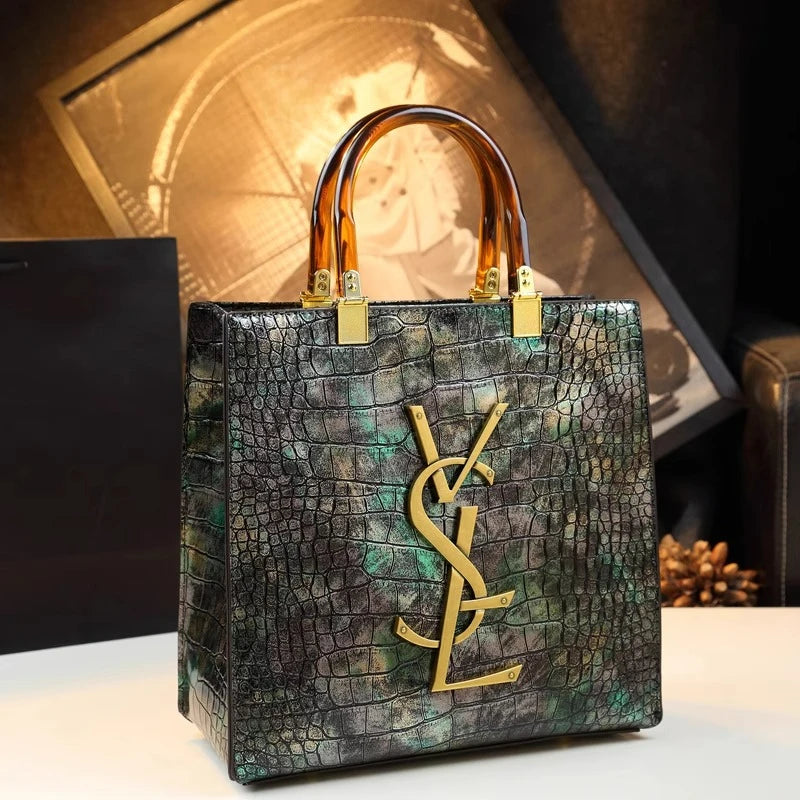 2025 new spring all-match alligator pattern atmosphere middle-aged women's bag large Tote bag