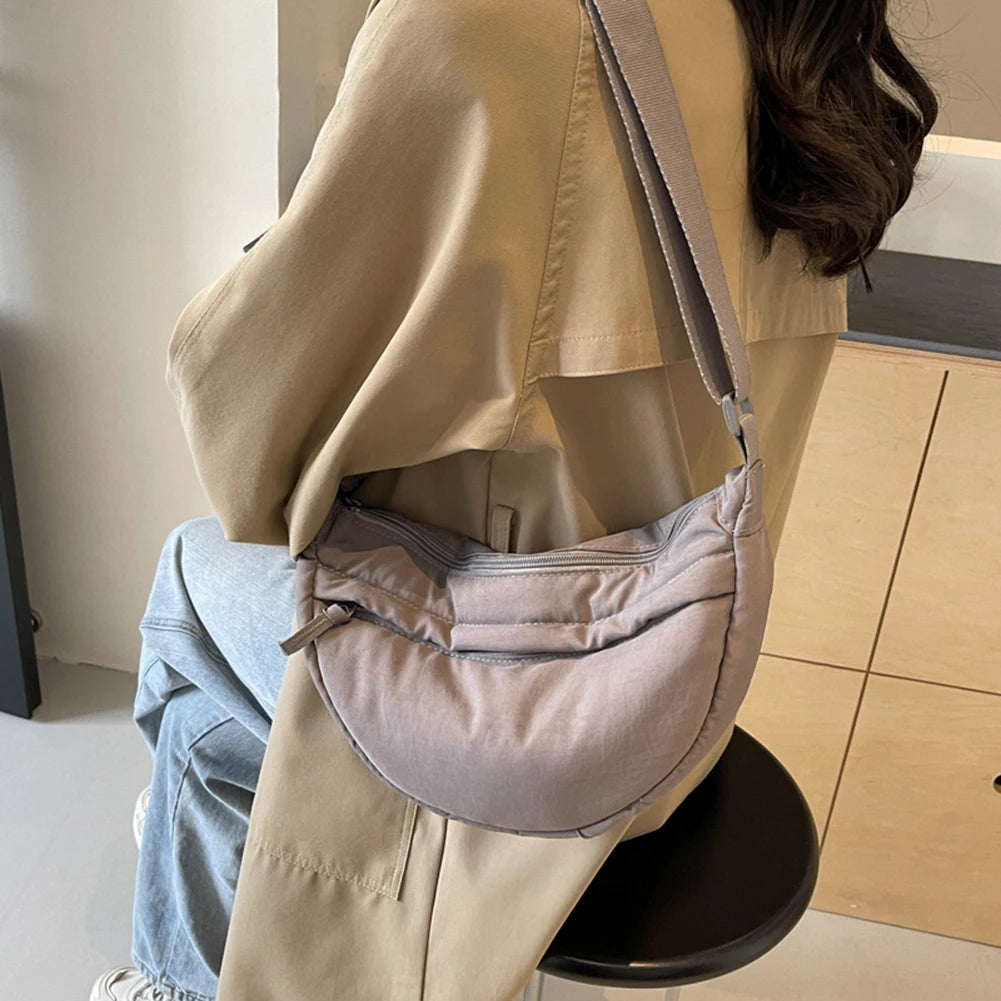 Fashion Crossbody Bags for Women Men Small Sling Shoulder Bag Luxury Design Handbag Chic Half Moon Crescent Hobo Bag Purses