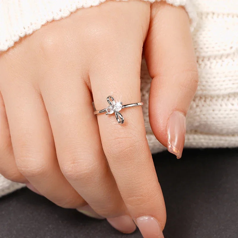 Simple Stylish Knot Design Rings for Women Shiny CZ Versatile Daily Wearable Accessories Charms Exquisite Party Jewelry