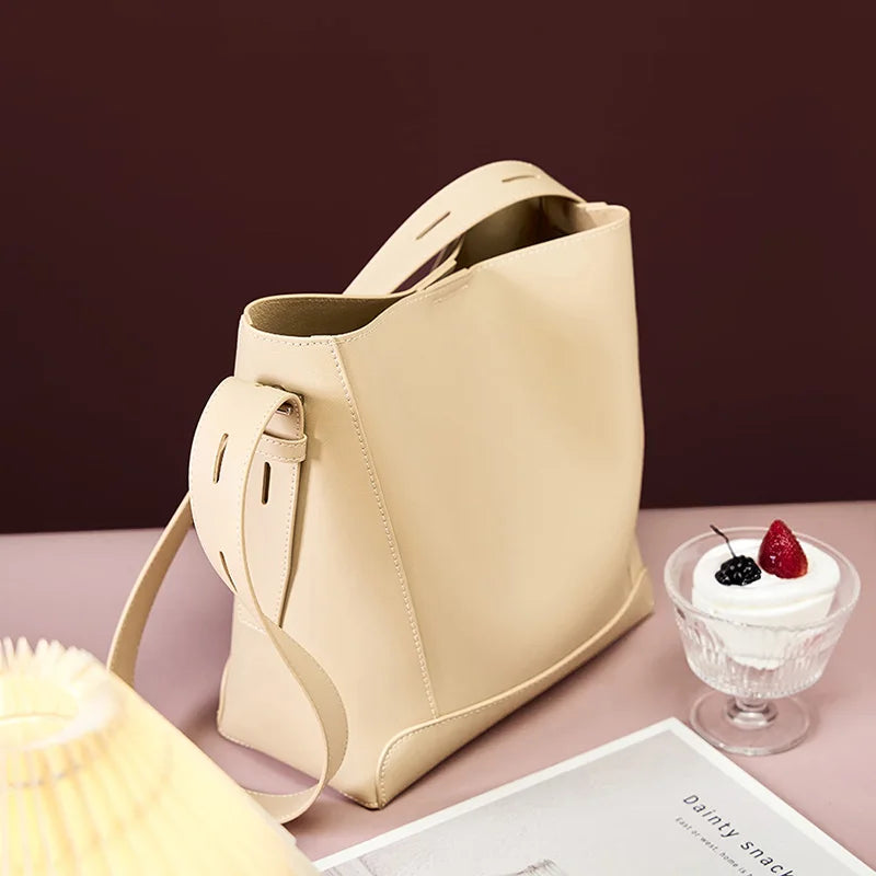 2025 New Women Bucket Bag Fashion Trend Genuine Leather Women's Shoulder Bag Luxury Designer Crossbody Bags Cowhide Handbags