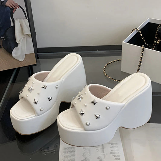 High Quality Cozy Soft Leather Wedges Heels Platform Slipper Women Fashion Metal Rivets Designer Sandal Female Party Shoes