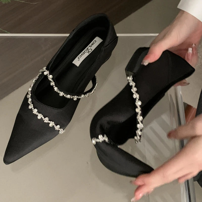 Rhinestone Chain Designer Women Shoes Pointed Toe Dress Shoes Female Low Heel Comfort Footwear Women Zapatos De Mujer