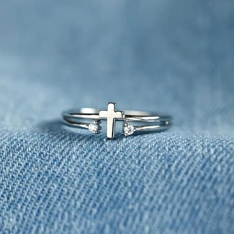 Chic Dainty Silver Color Cross Ring Female Fashion Finger Jewelry with Bright Cubic Zirconia Accessories for Daily Wear