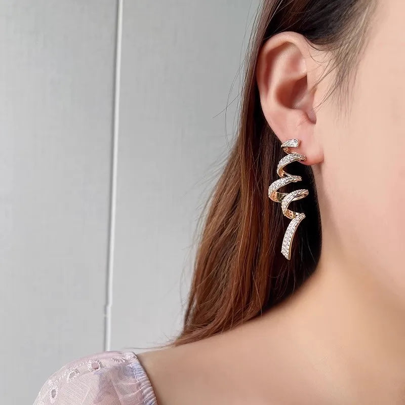 Geometric Spiral Earrings for Women Silver Color/Gold Color Fashion Female Accessories Daily Wear Party Statement Jewelry