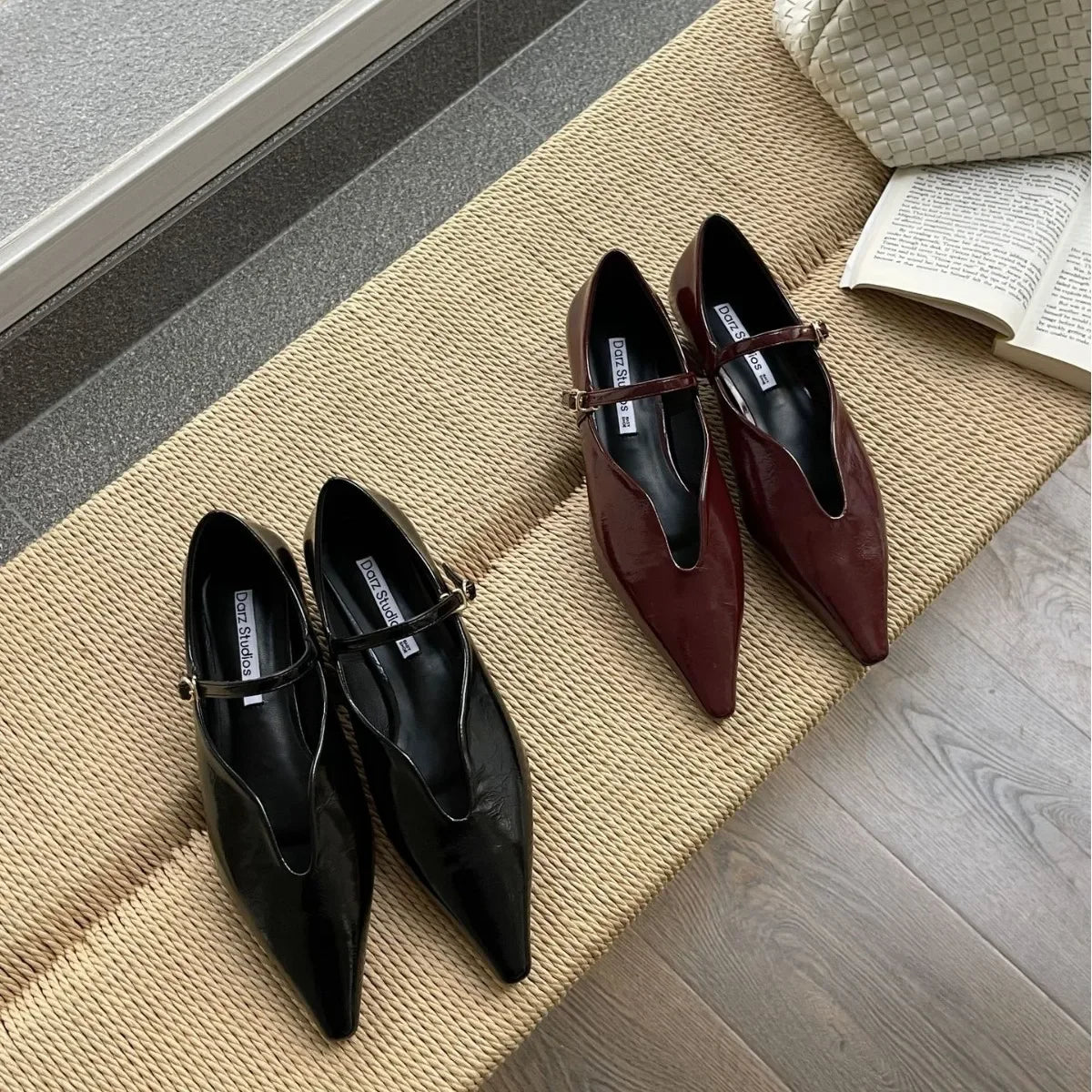 Fashion Comfort Shallow Flat Shoes Women Pointed Toe Office Shoes Buckle Strap Designer Footwear Female Zapatos De Mujer