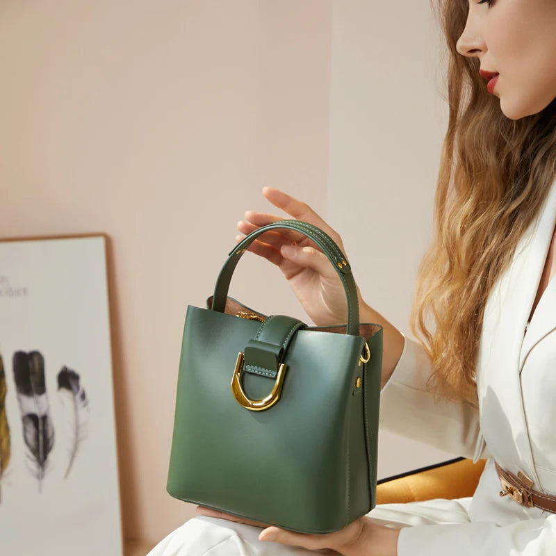 2025 Women's Handbag Genuine Leather Women Shoulder Bag Luxury Designer Quality Cowhide Female Crossbody Bucket Bags