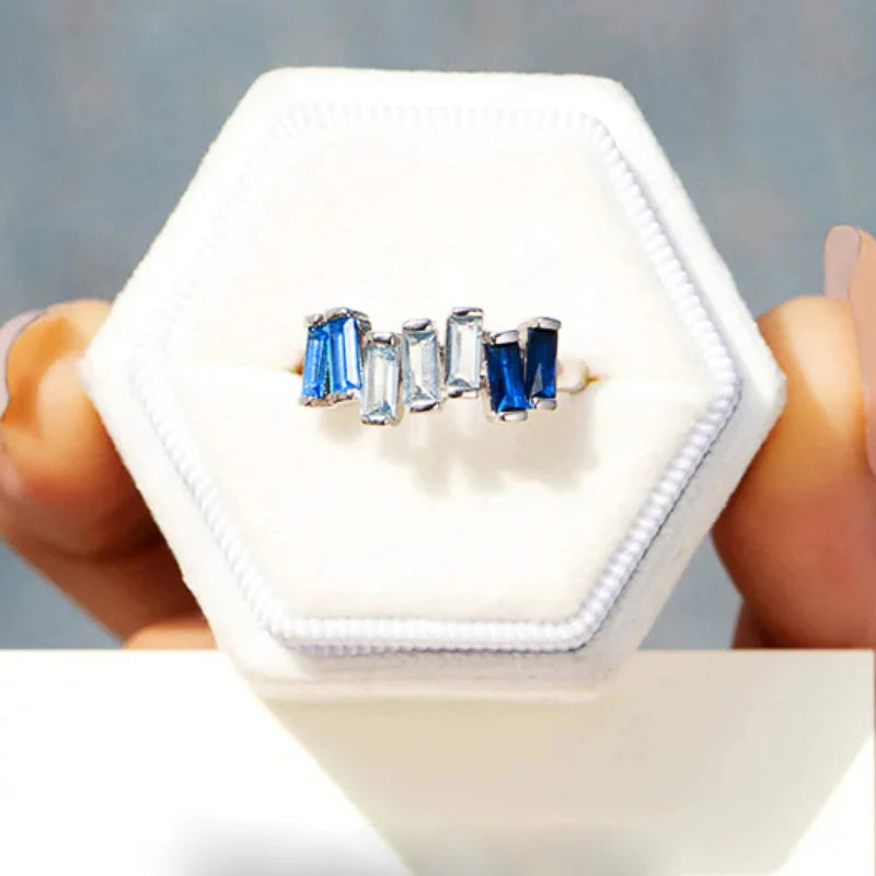 Fashion Geometric Blue Zirconia Finger Ring Lady Chic Engagement Jewelry Trendy Modern Accessories for Wedding Ceremony