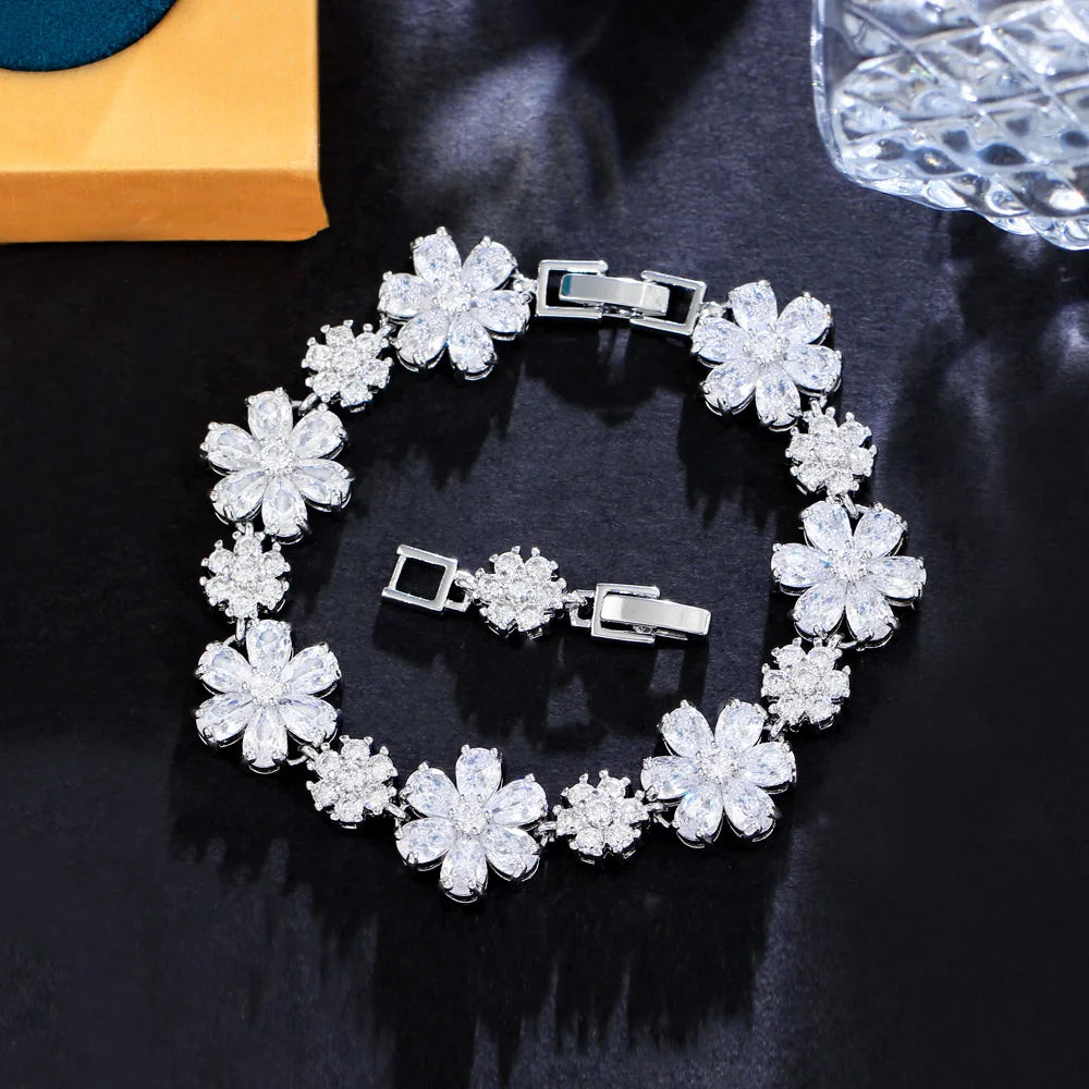 Gold Plated Green Cubic Zirconia Crystal Flower Charm Link Women Wedding Party Bracelets Jewelry Gift