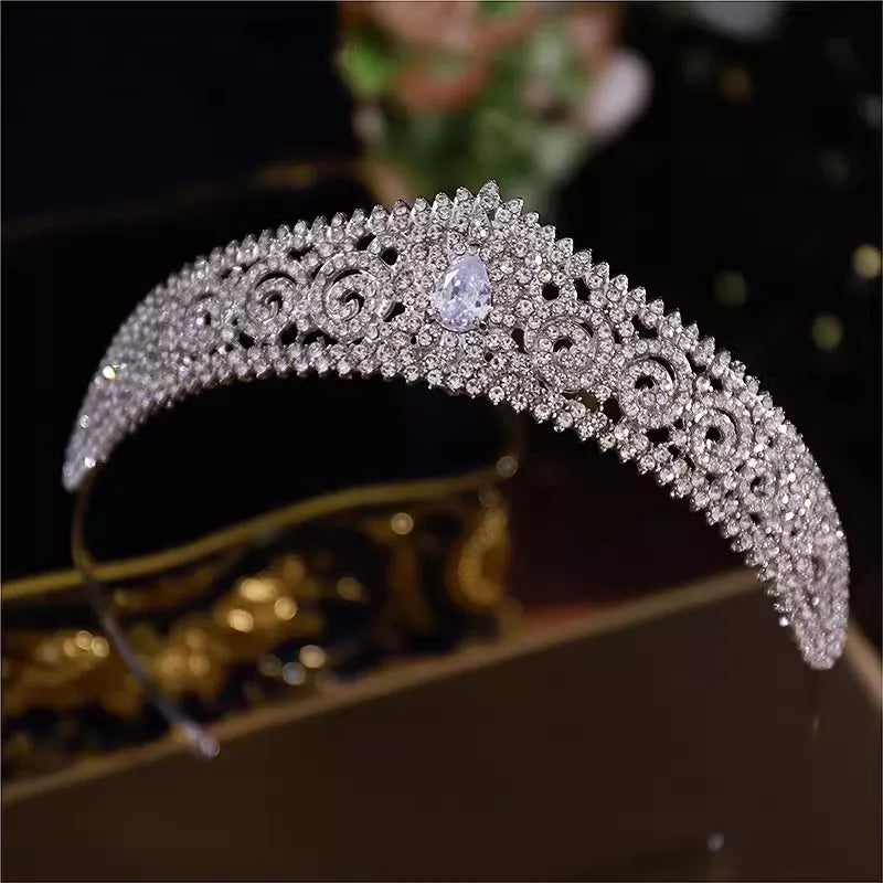 AAA Cubic Zirconia Wedding Tiara For Brides Luxury Heart Bling CZ Crown For Women Queen Hair Jewellery Crystal Head Accessories