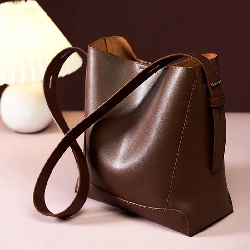 Genuine Leather Women Shoulder Bag Large Capacity Cowhide Bucket Bags Fashion Casual Female Crossobdy Bag