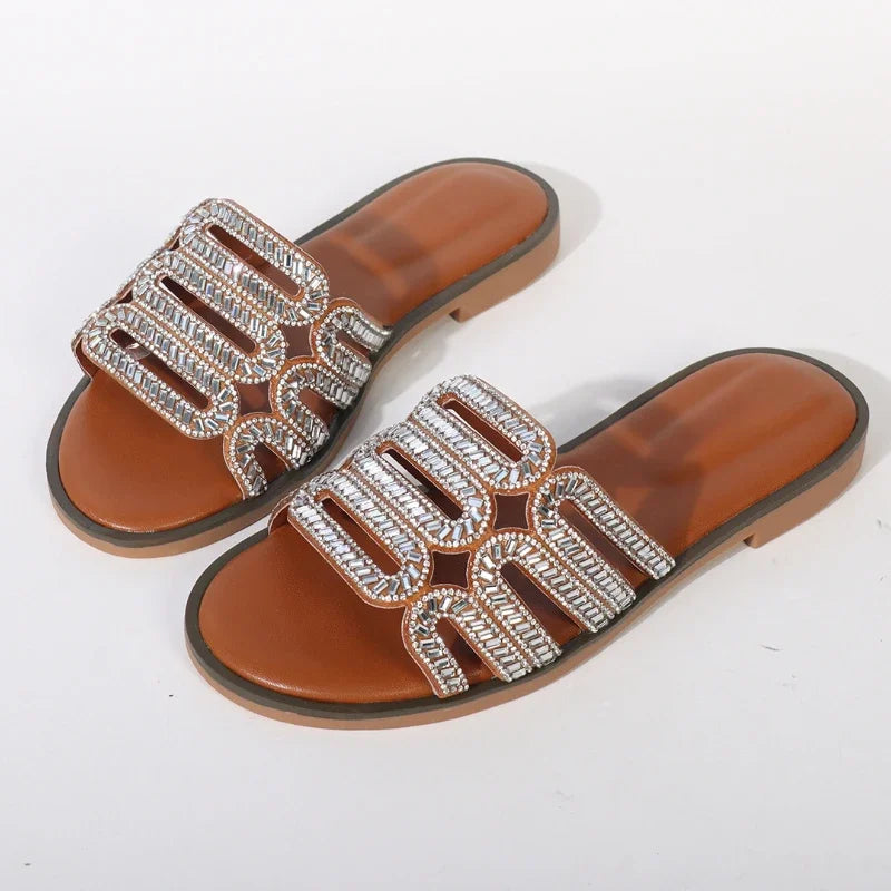 Luxury Rhinestones Flat Slippers Women 2025 Summer New Open Toe Beach Slides Slides Lady Non Slip Leisure Brand Sandals Women