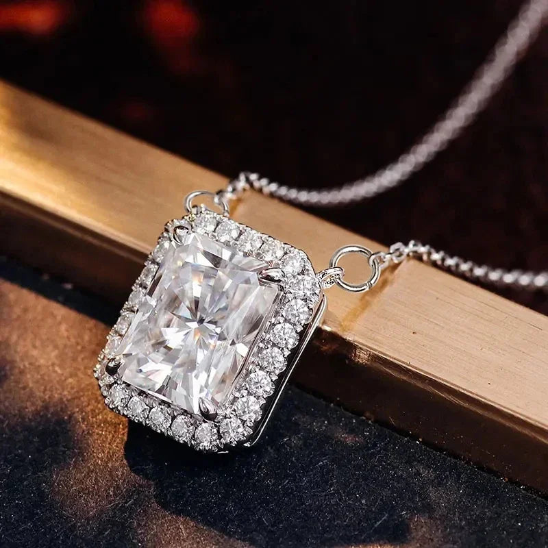 Dazzling Cubic Zirconia Pendant Necklace for Women Graceful Wedding Band Jewelry Attractive Girlfriend Neck Accessories - EUFASHIONBAGS