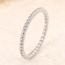 Laden Sie das Bild in den Galerie-Viewer, Twist Finger Ring for Simple Stylish Thin Rings Fashion Contracted Accessories