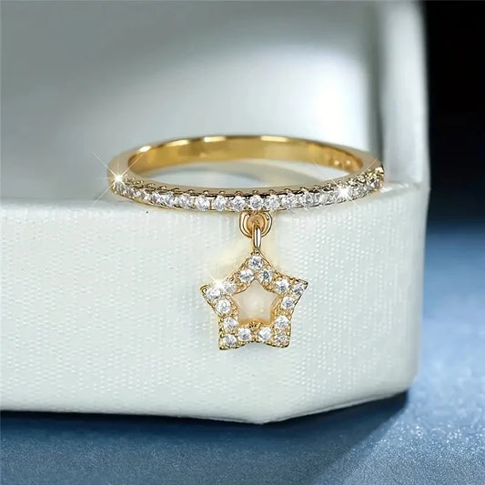 Stylish Star Pendant Ring Female Fashion Everyday Jewelry Chic Bright Zirconia Finger Accessories for Engagement Ceremony