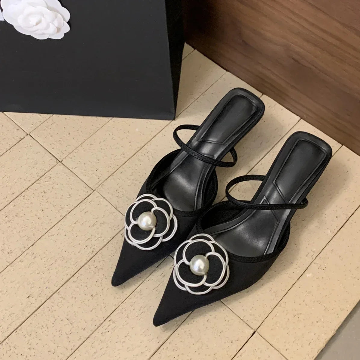 Flower Designer Brand Heeled Sandals Women Pointed Toe Pumps Female Elegant Dress Shoes Slides 2025 New Slippers Women Sandalias